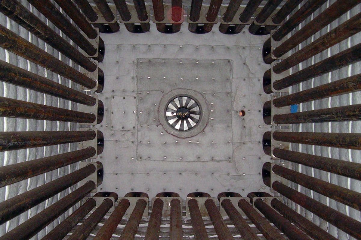 Kiểm định nồi gia nhiệt dầu bên trong