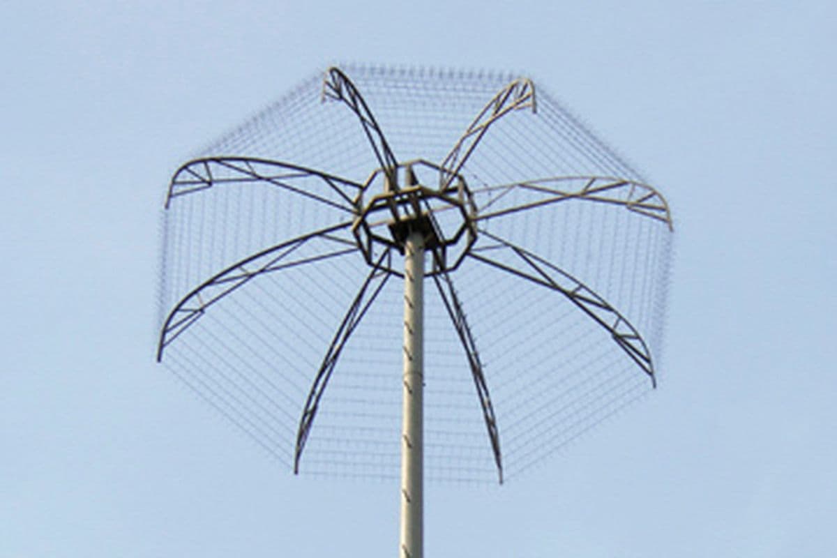 Hệ thống chống sét đánh thẳng với kim thu sét phát tán điện tích