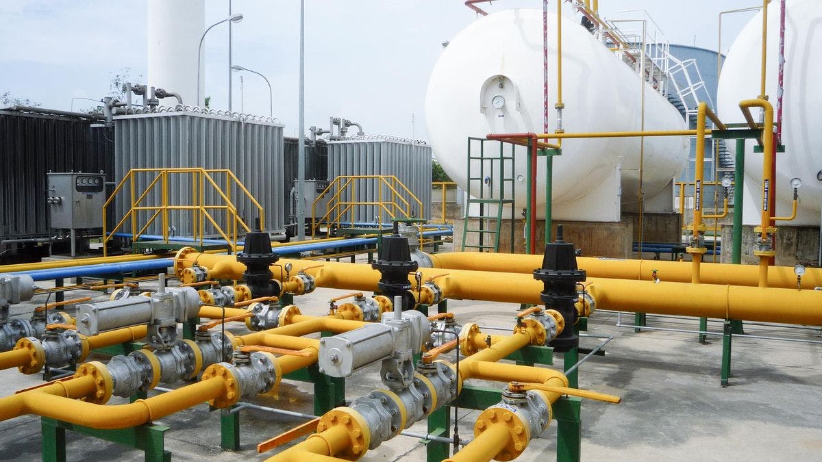 Lắp đặt hệ thống gas công nghiệp sử dụng bồn chứa